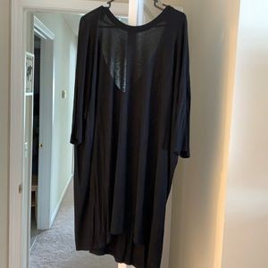 Black t-shirt dress ✌🏾🤞🏼